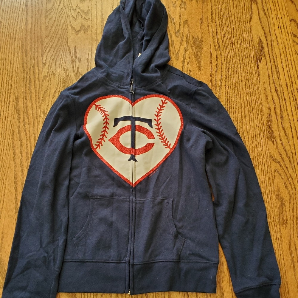 NWT general merchandise by 5th Ocean. Girls size 14.